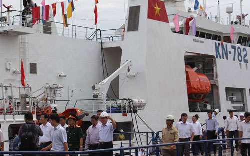 ປະທານປະເທດ ເຈືອງເຕີນຊາງ ຢ້ຽມຢາມ ແລະ ເຮັດວຽກຢູ່ແຂວງ ກວາງນິງ